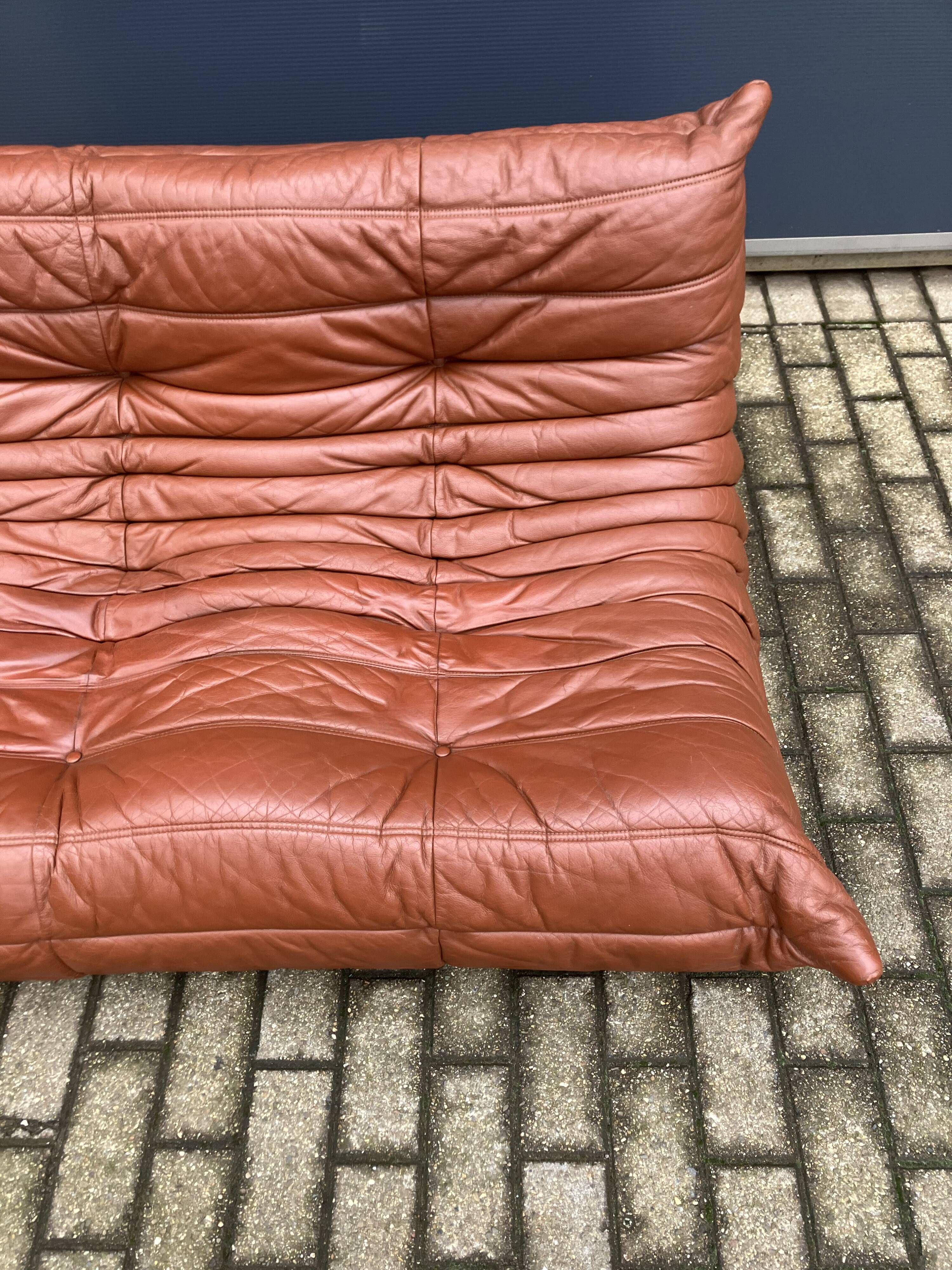 100% original vintage Cognac leather Togo Ligne Roset 2zit