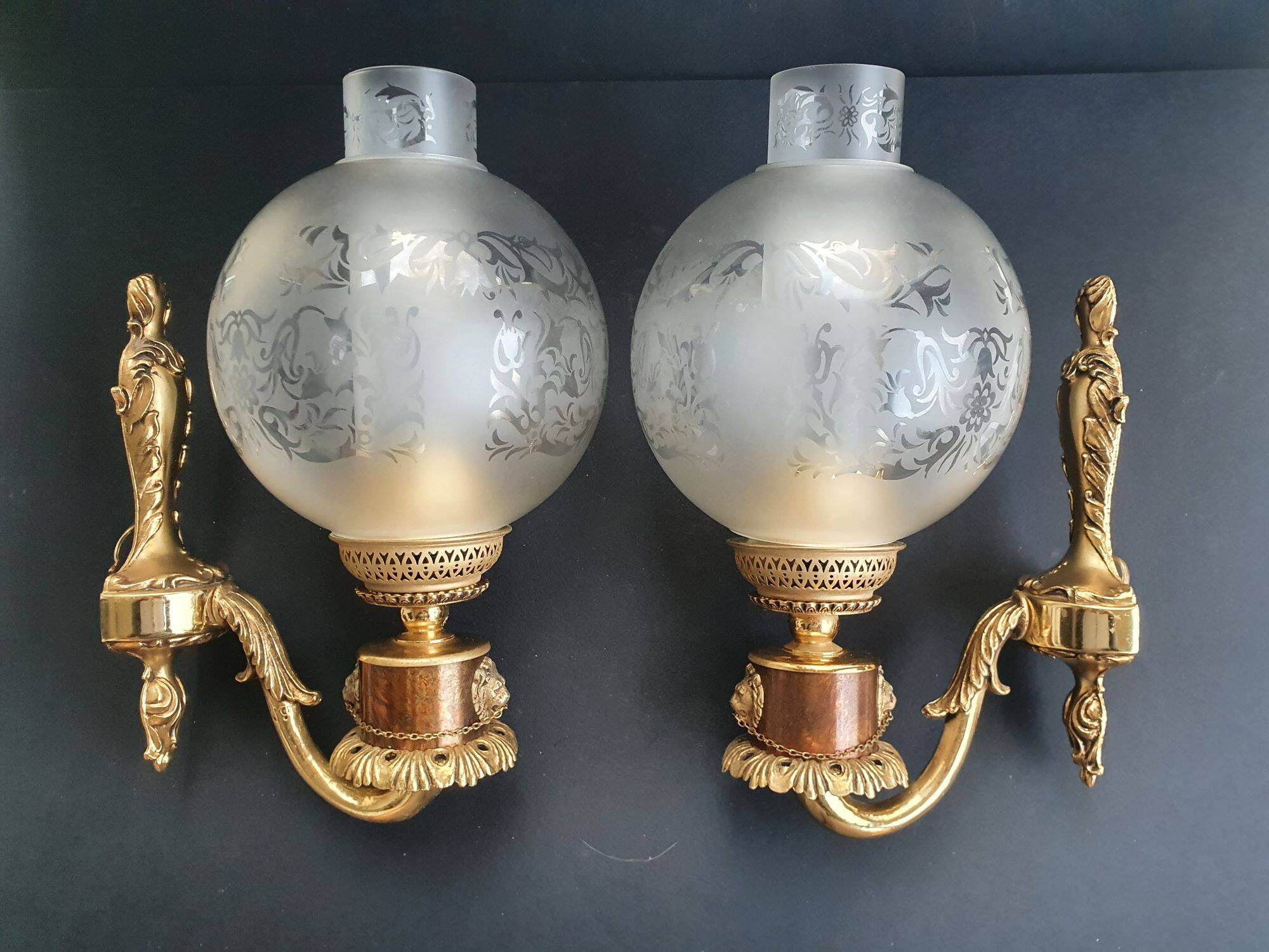 Pair of bronze wall sconces in Empire/Napoleon III style.
