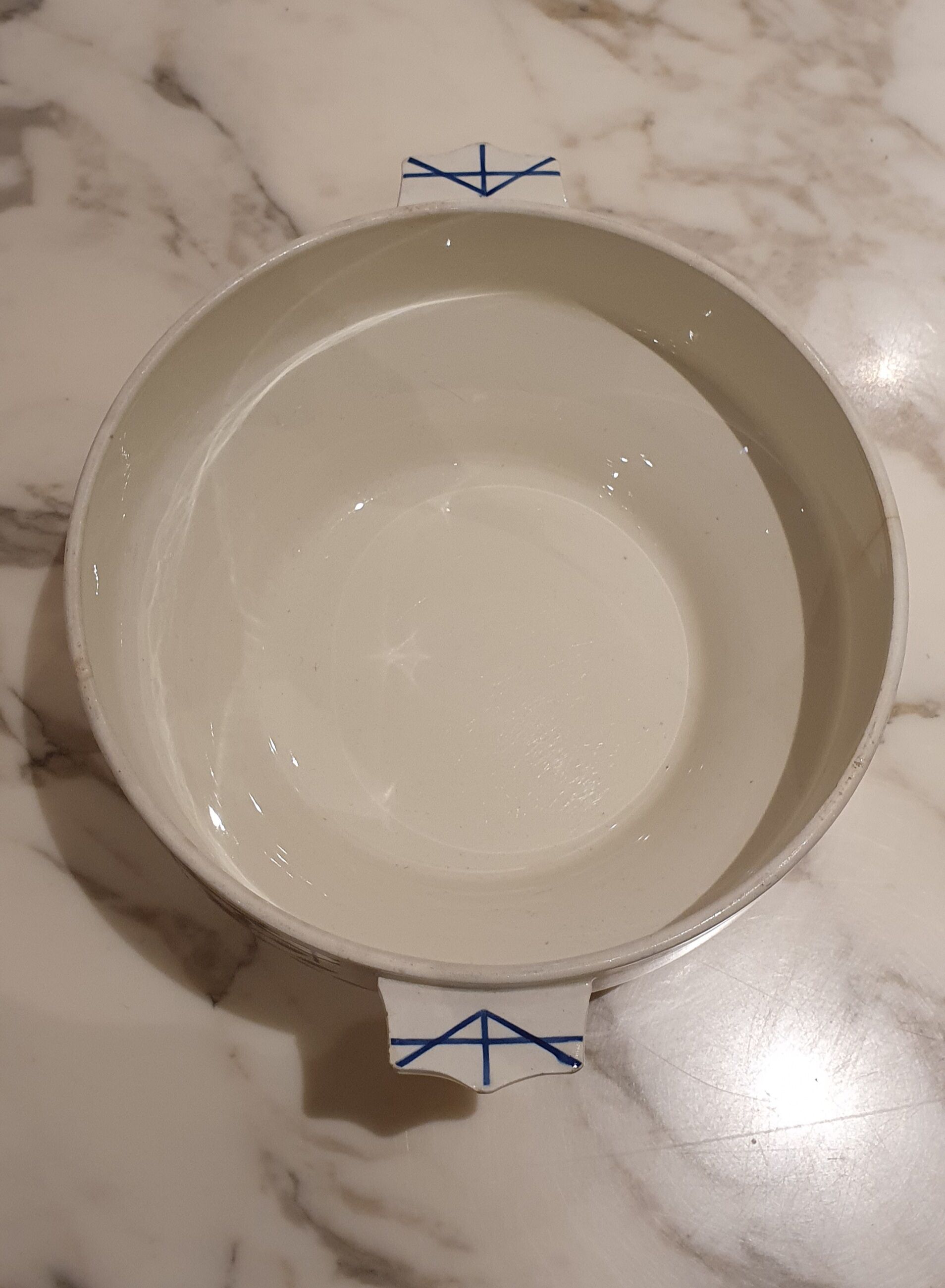 Earthenware bowl