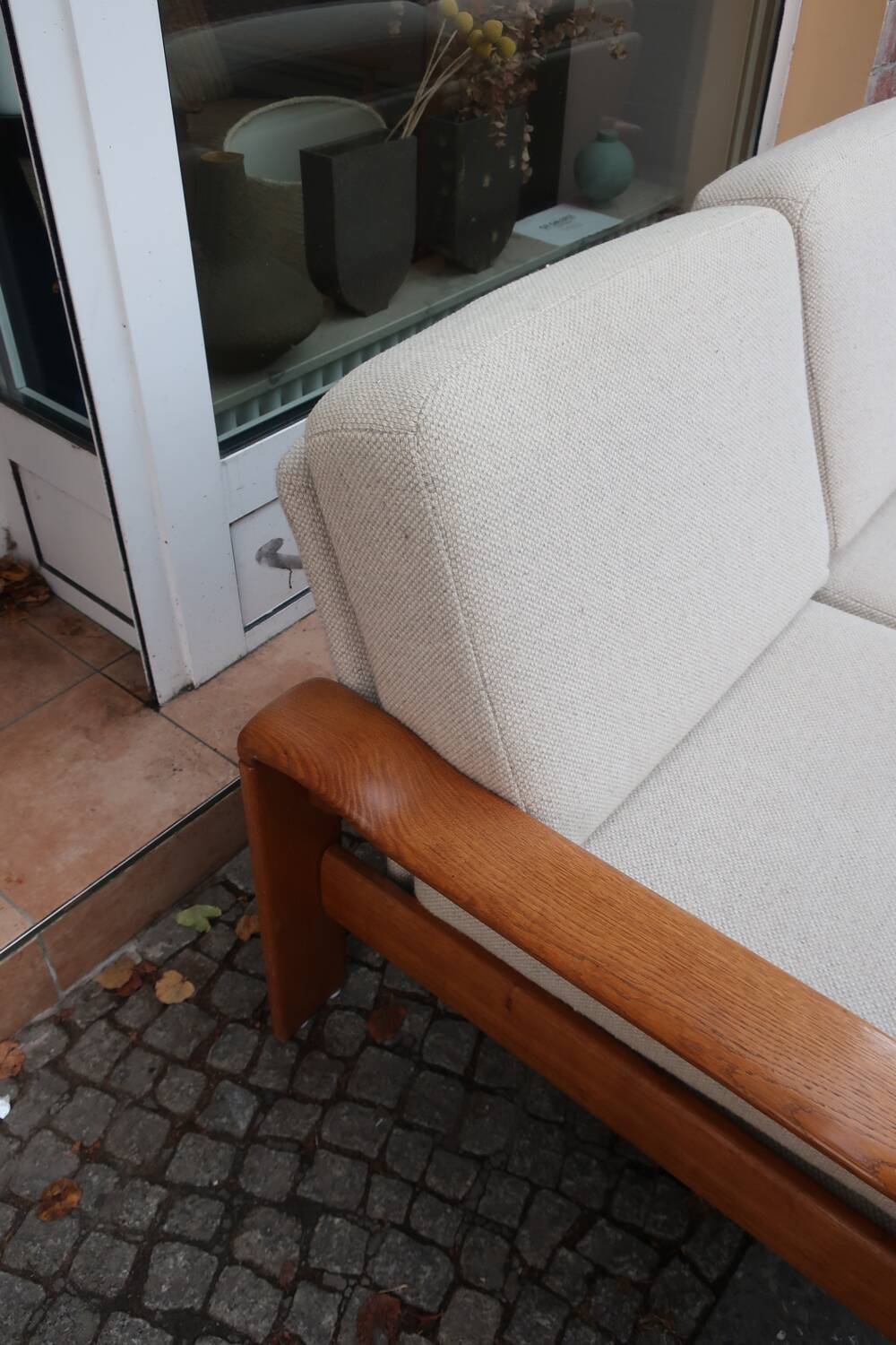 Scandinavian sofa in oak and wool from the 60s