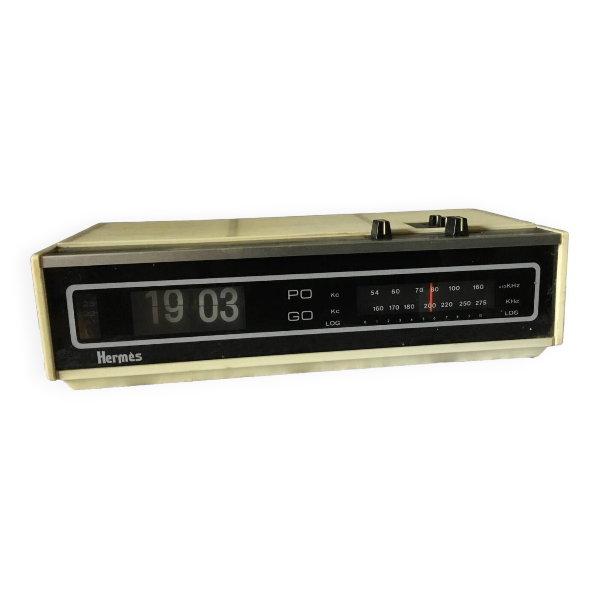 Hermes clock radio
