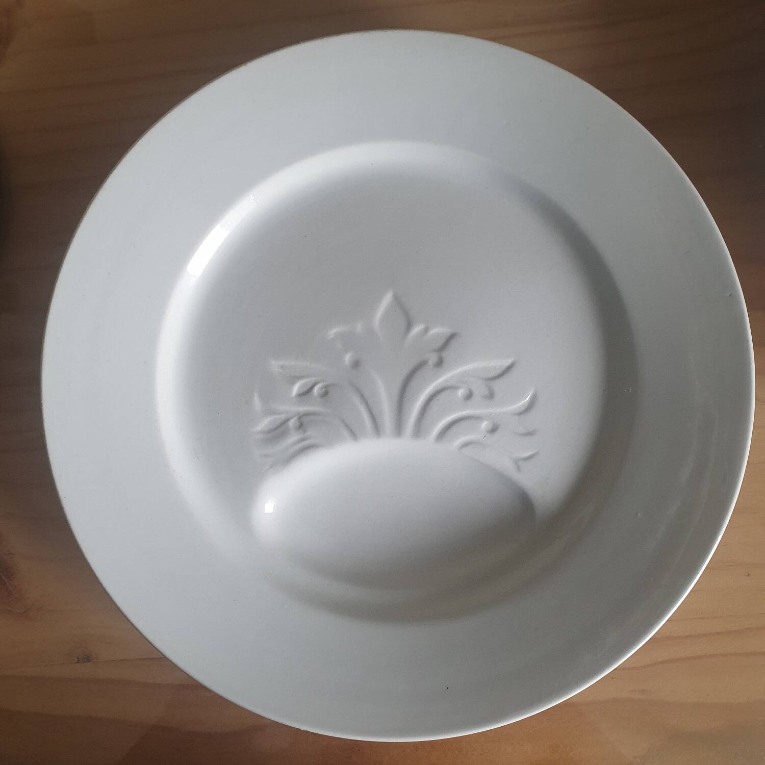 Sarreguemines artichoke plates