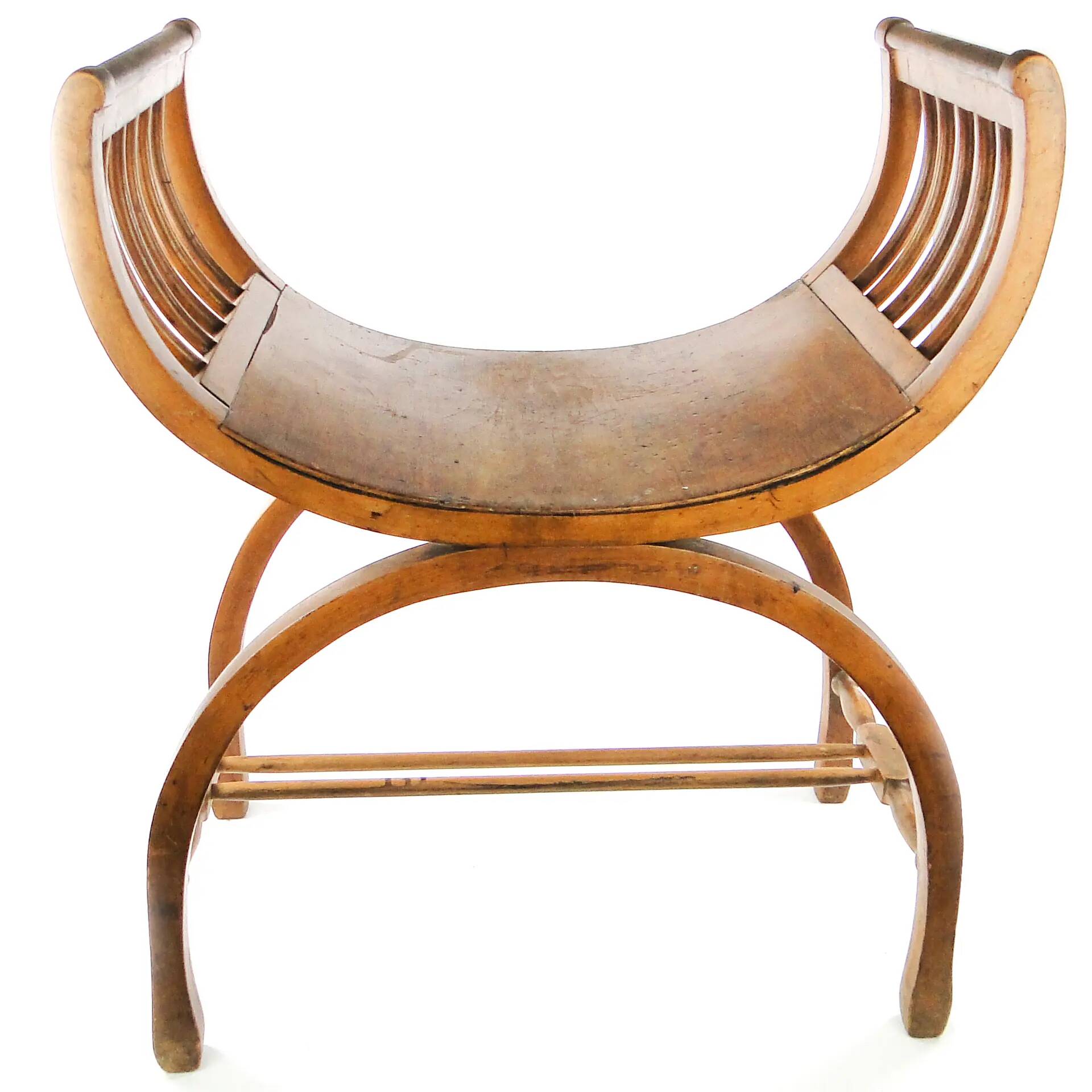 Chaise de type gondole Empire, en bois, Pologne, début du 20e siècle