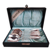 6 Silverplated teaspoons
