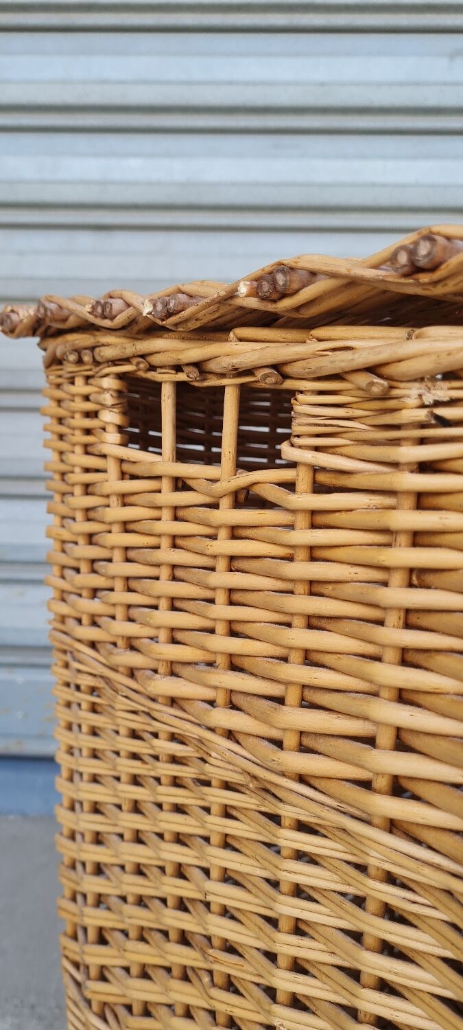 Vintage wicker basket