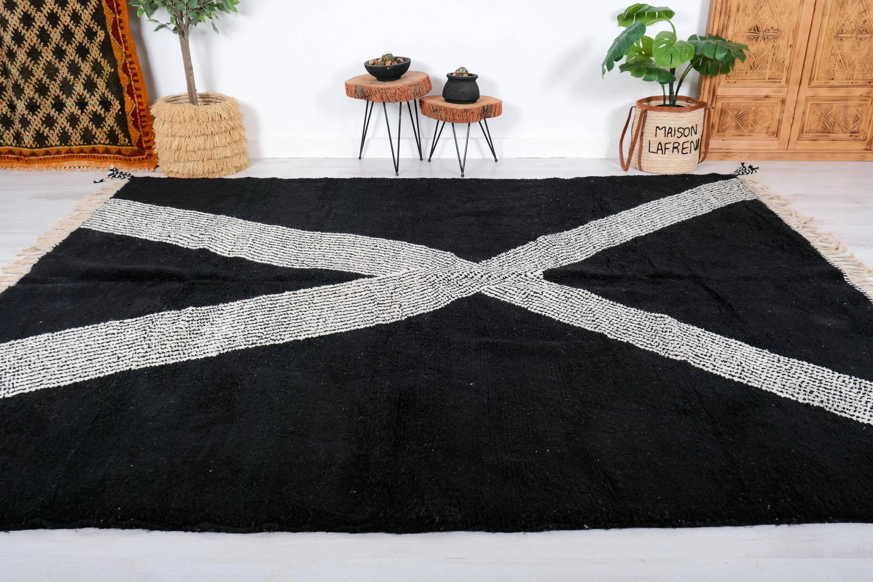 Traditional Moroccan rug, pure wool, 3x2 m.