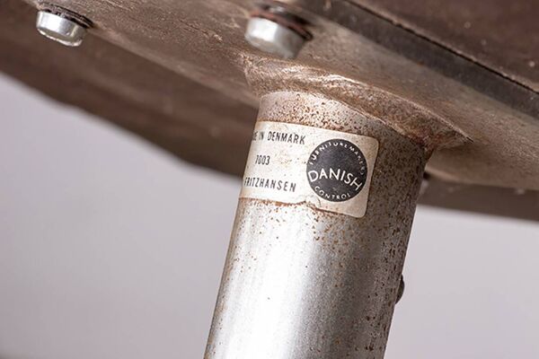 4 chaises de bureau en cuir et aluminium modèle Oxford par Arne Jacobsen