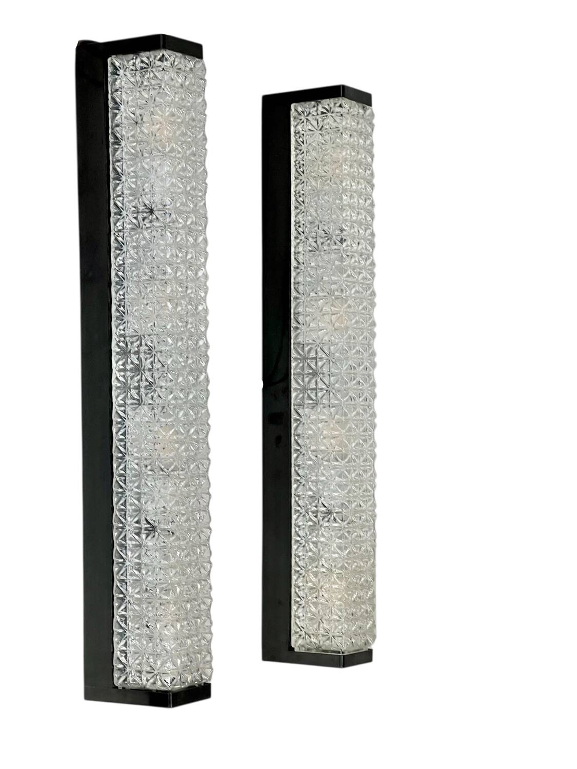 Pair of vintage XXL Bakelite diamond glass wall lights with 4 bulbs.