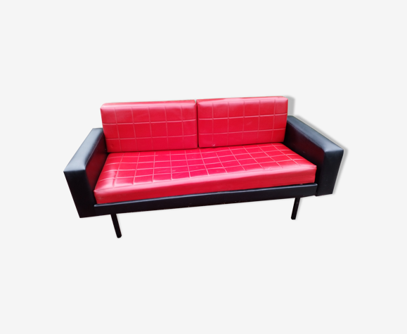 Bench of the 70s