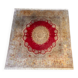 Extra fine Ghoum carpet from Iran in silk, signed Bahrami.