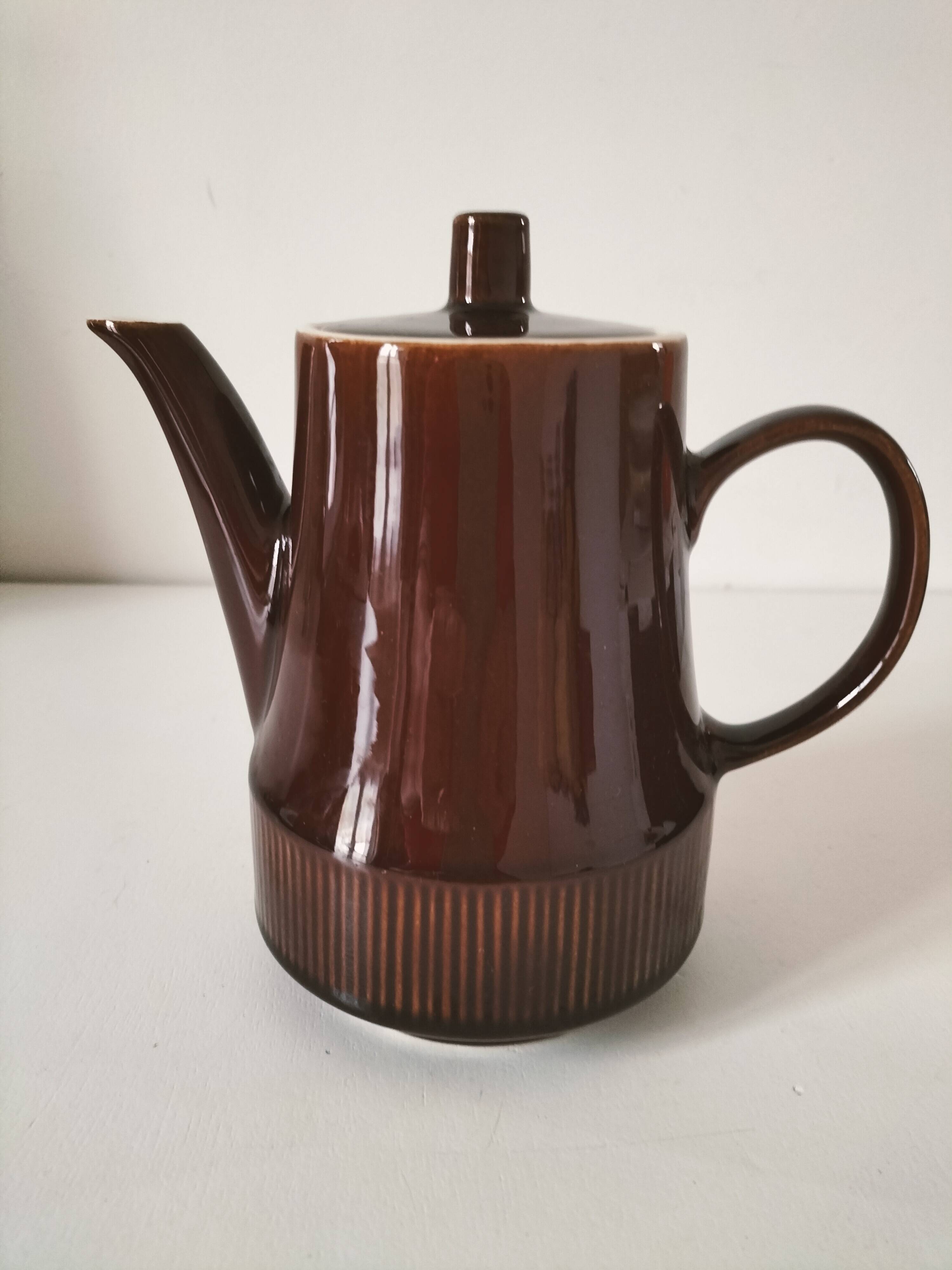 Vintage Melitta chocolate brown coffee maker – 1970s