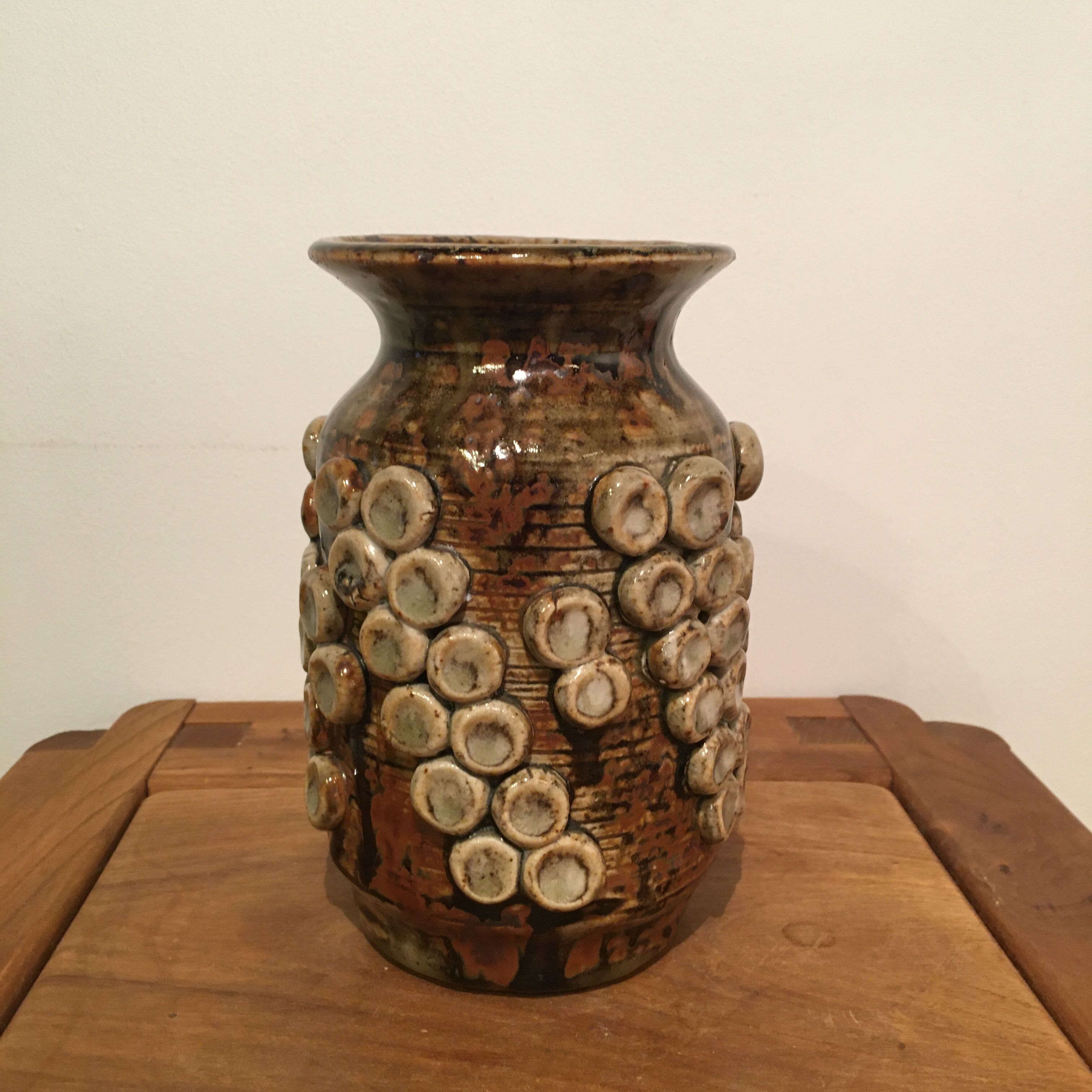 André Rozay sandstone vase in La Borne