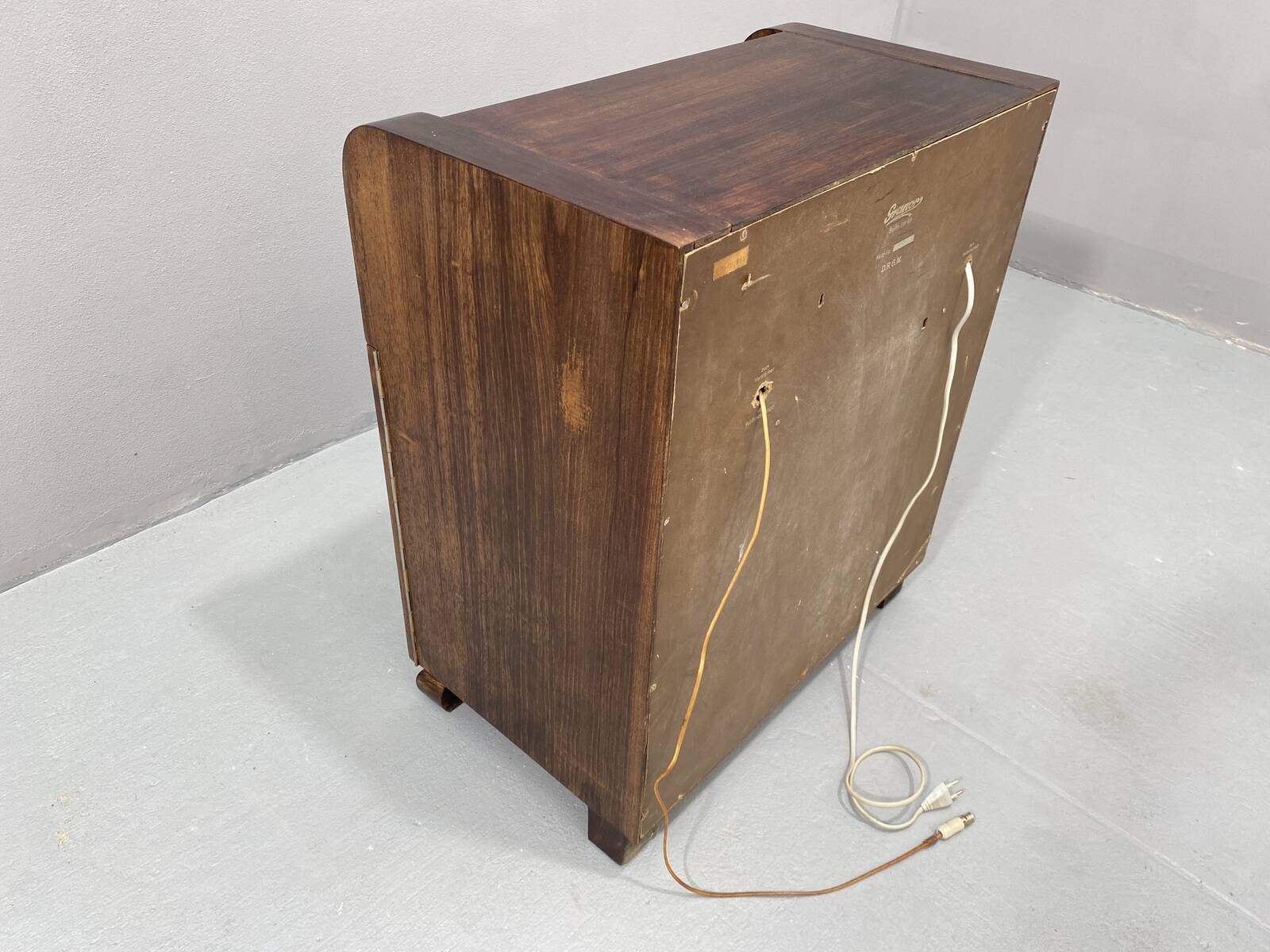 Fully renovated mid century cabinet with build-in turntable, Germany, 1950´s