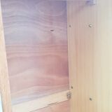 Armoire vintage