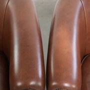 Set of 2 cognac-coloured cow leather club armchairs in English style