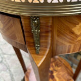 Marquetry pedestal table