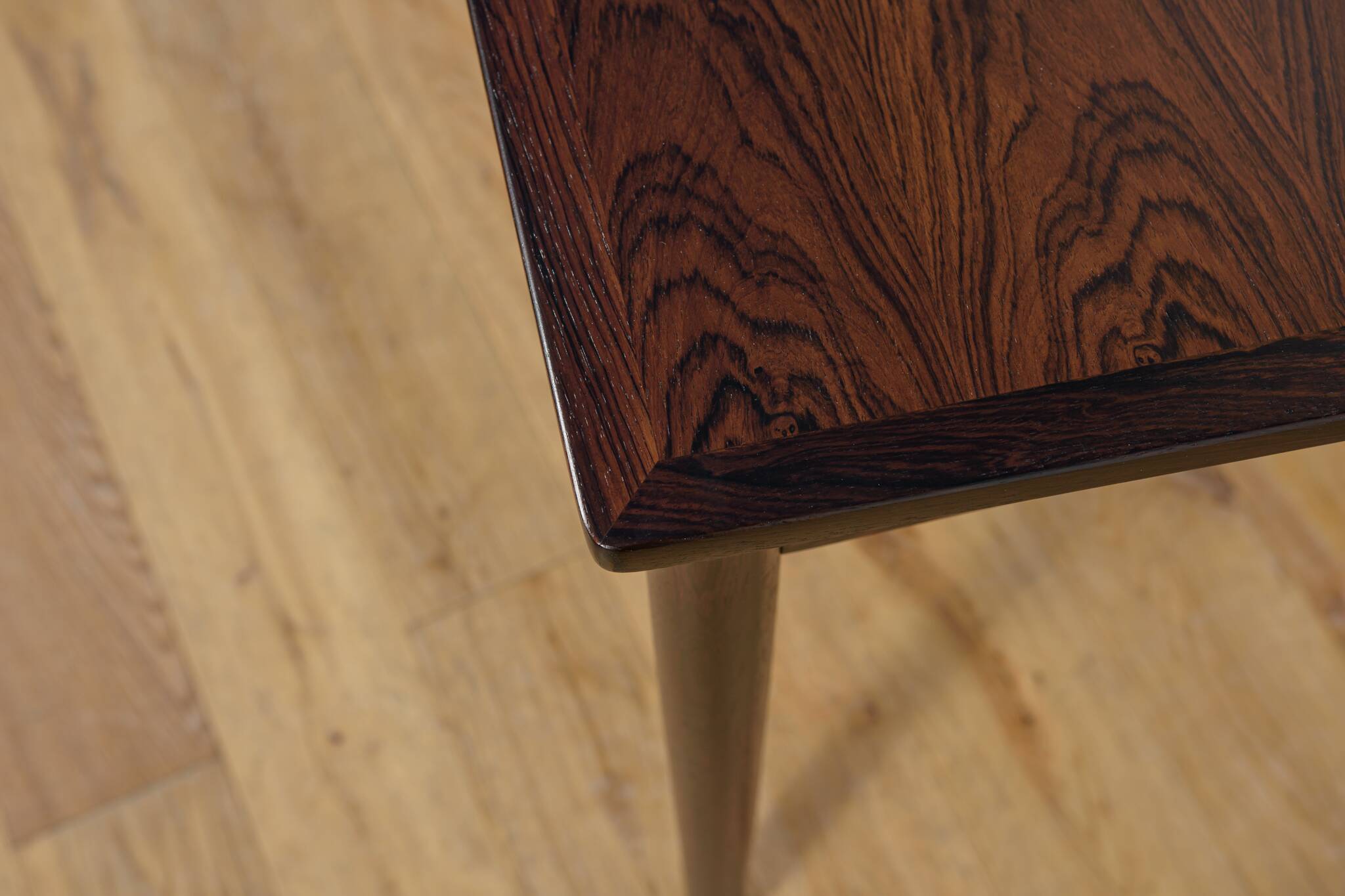 Mid-Century Danish Extendable Rosewood Dining Table, Denmark, 1960s