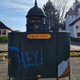 Public edicule made in sets for a former theater of Franche Comté