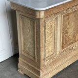 Bistro counter