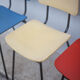 Lot de 4 chaises vintage en métal et assise en vinyle