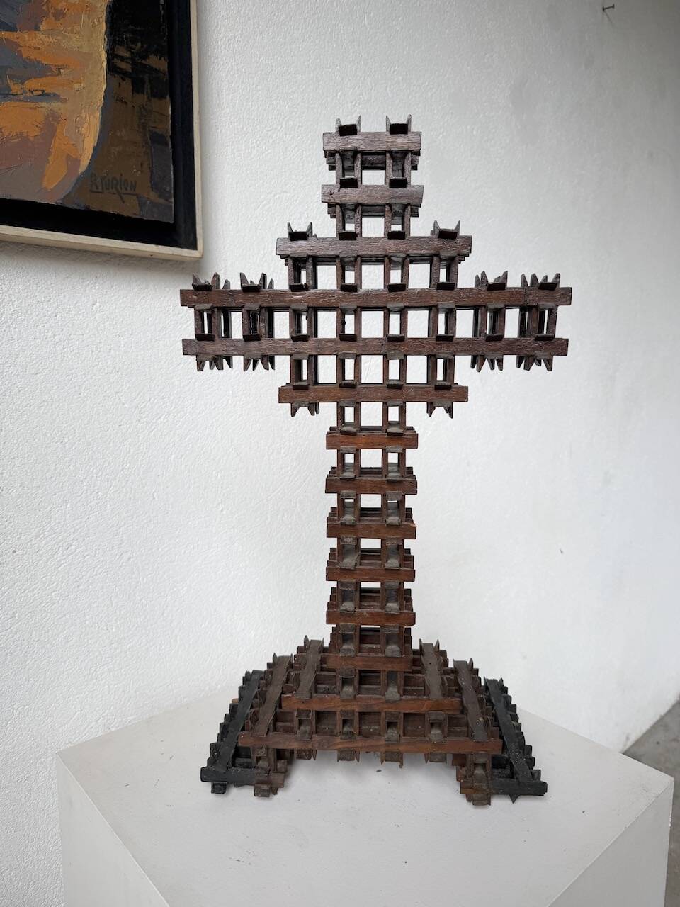 Crucifix sculpture Tramp Art 1900