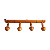 Bamboo-style coat hanger