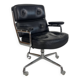 Charles Eames Herman Miller Time-Life lobby chair in black leather