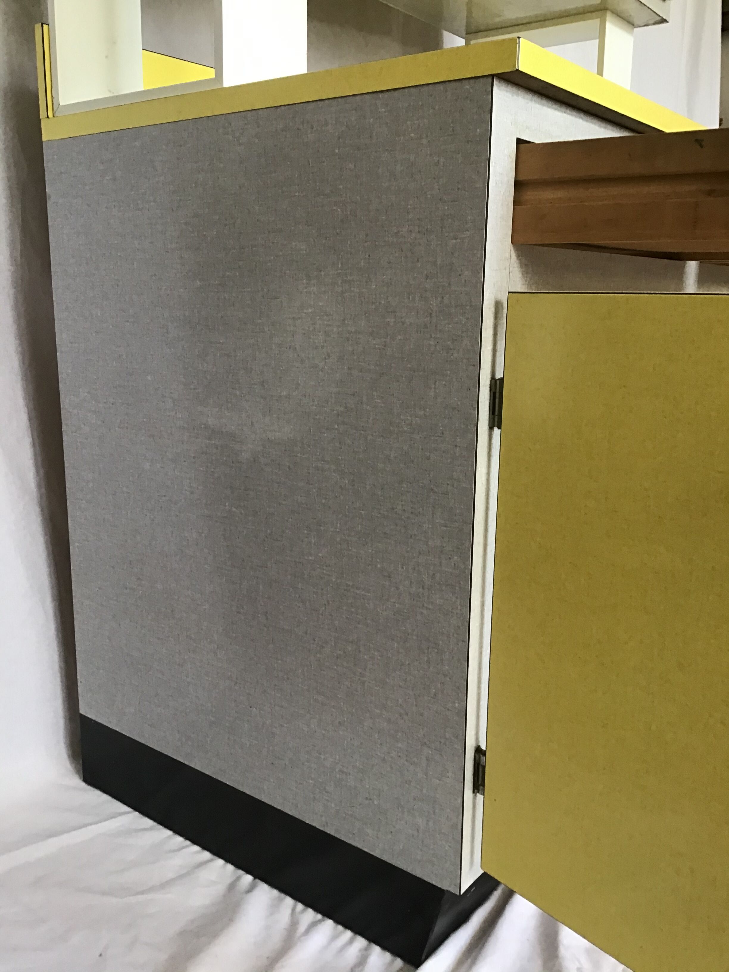 2-part kitchen furniture formica 60's