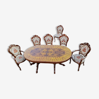 Extendable table and 5 armchairs Louis XV style