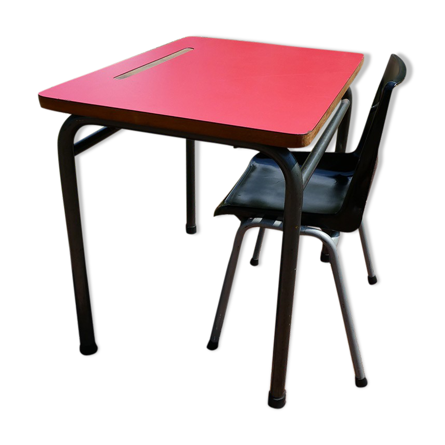 Ensemble de bureau rouge et chaise vintage d'écolier