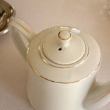 Selfish white porcelain teapot