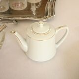 Selfish white porcelain teapot