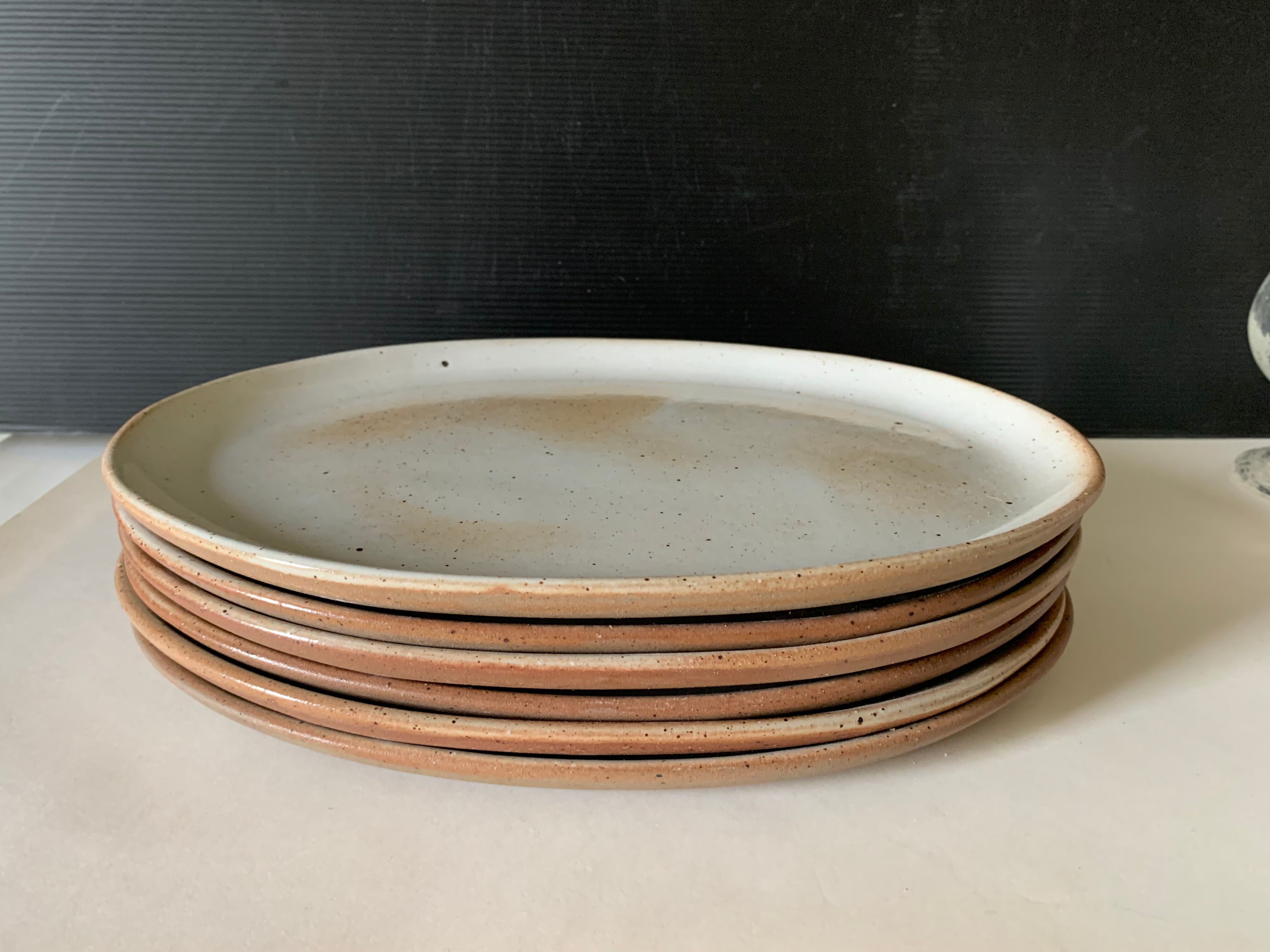 6 plates in sandstone from the Marais