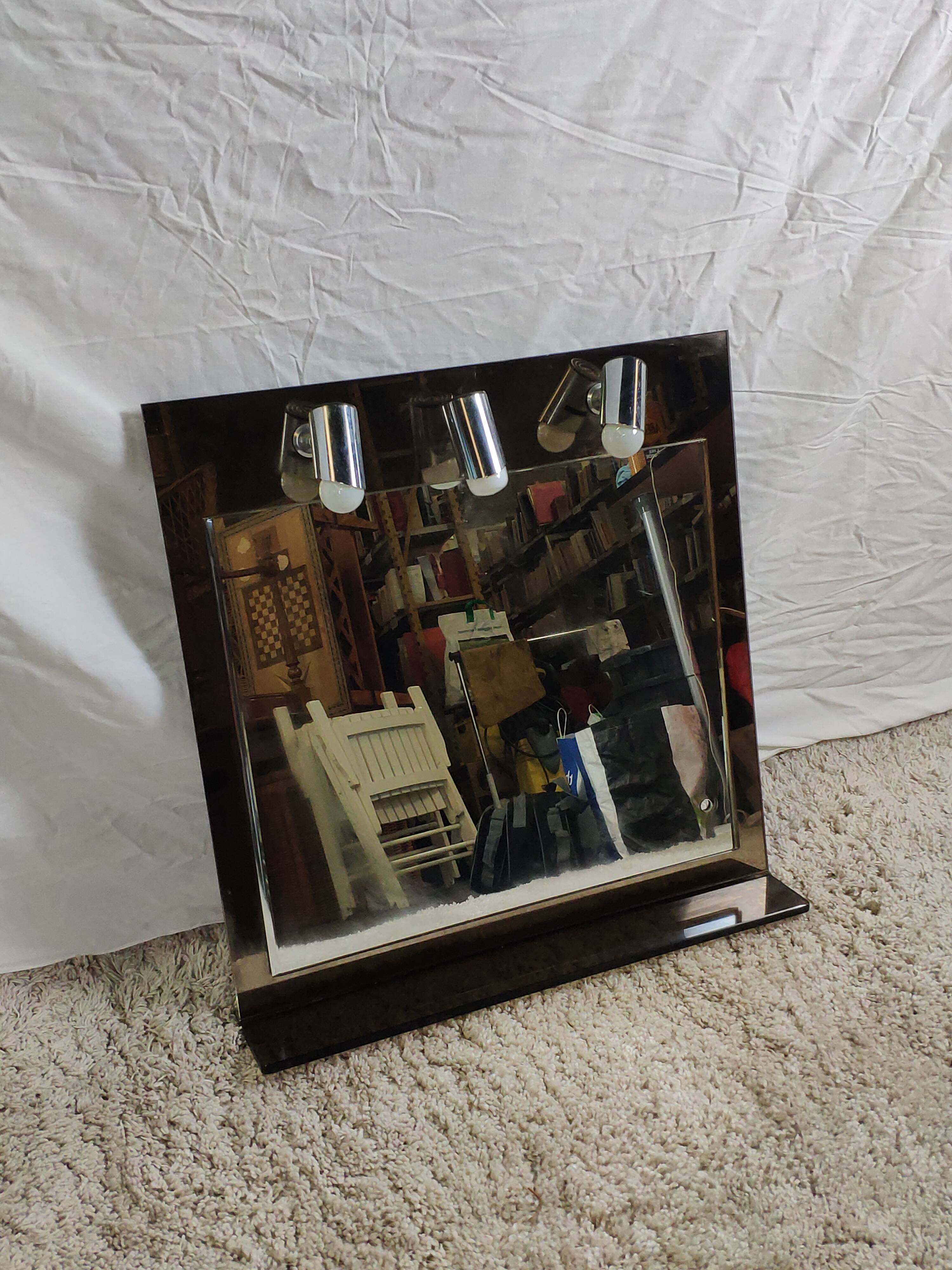 Vintage bathroom mirror with lighting 68x68cm