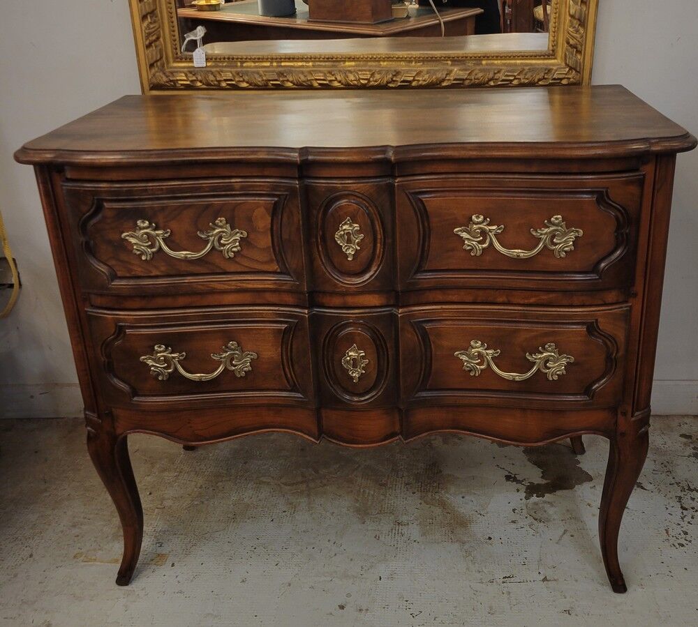 Louis XV crossbow commode