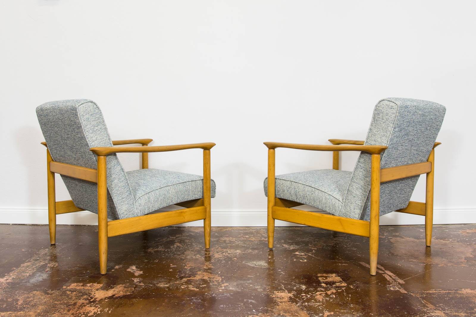 Vintage Armchairs Gfm 142 By Edmund Homa, Gfm, Poland, 1960’s, Set Of 2