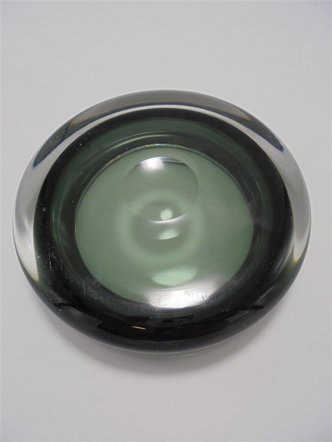 Ashtray or pocket-empty