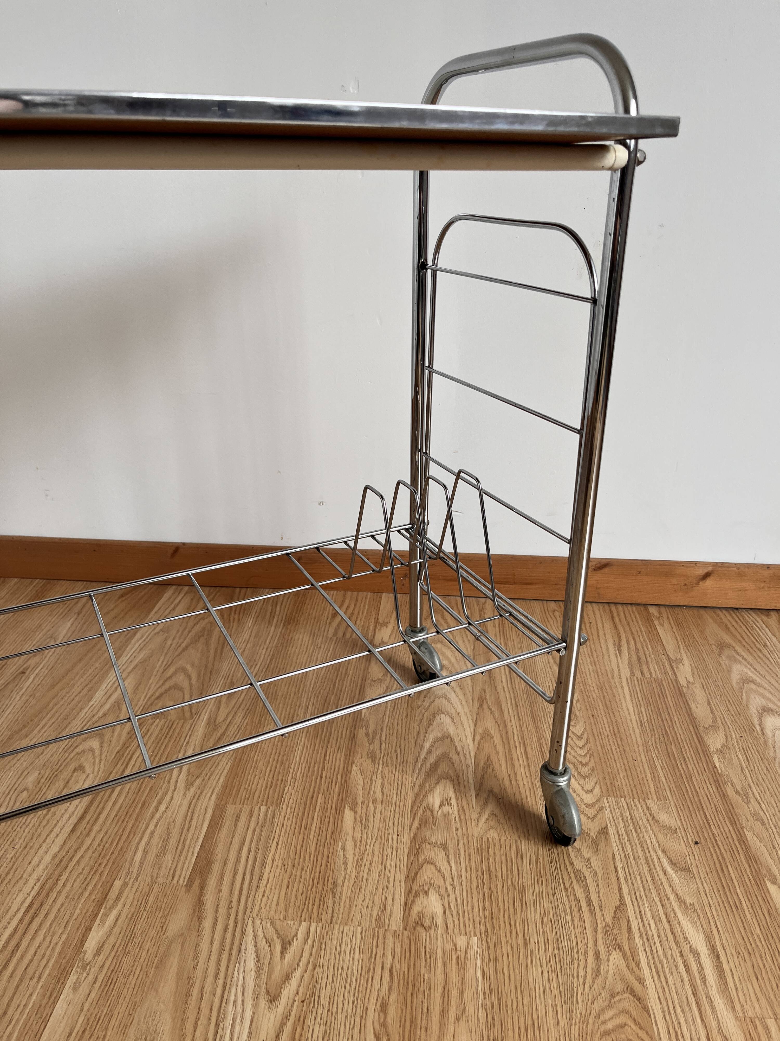Vinyl serving cart