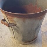 Large zinc basin