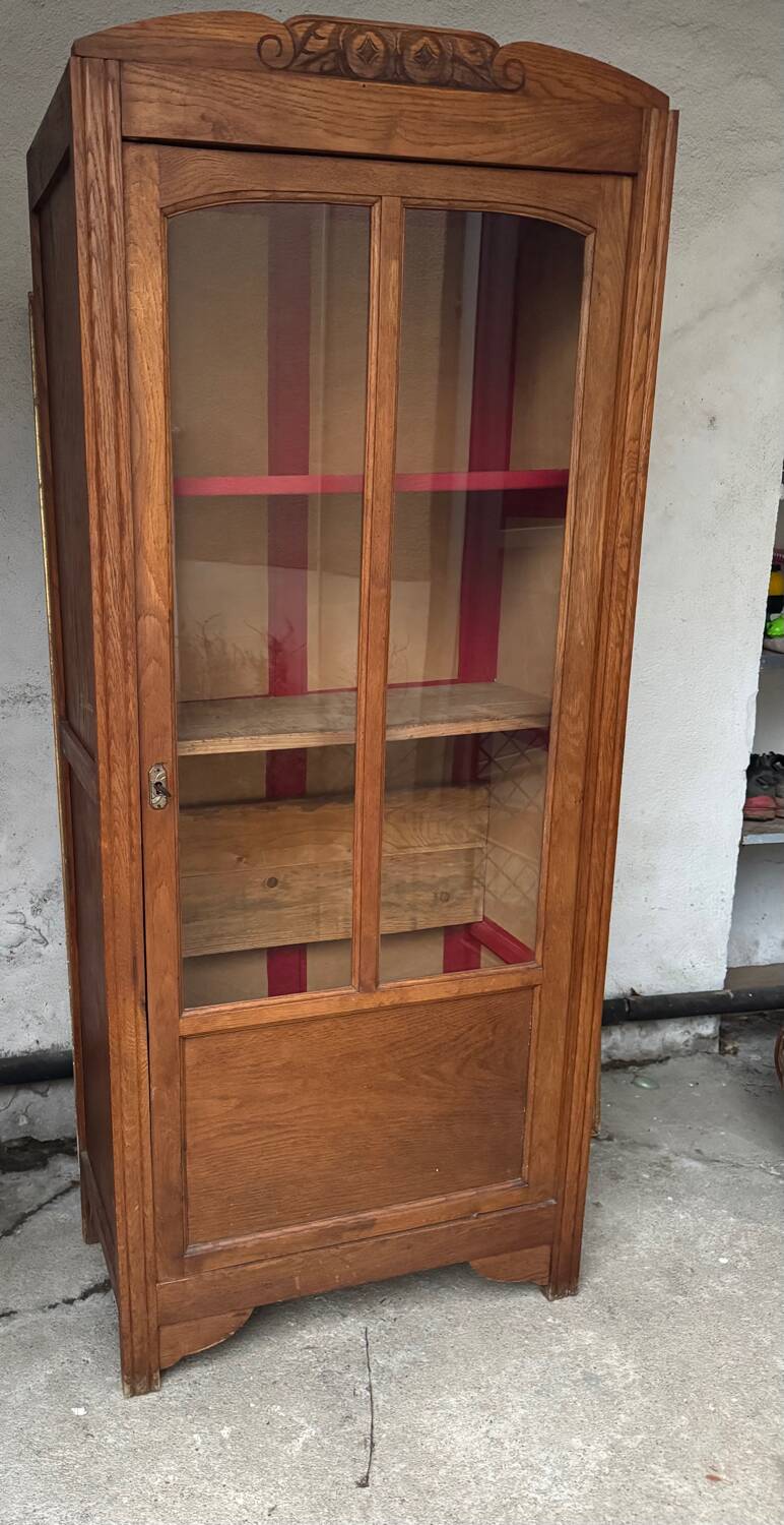 Vintage Parisian wardrobe