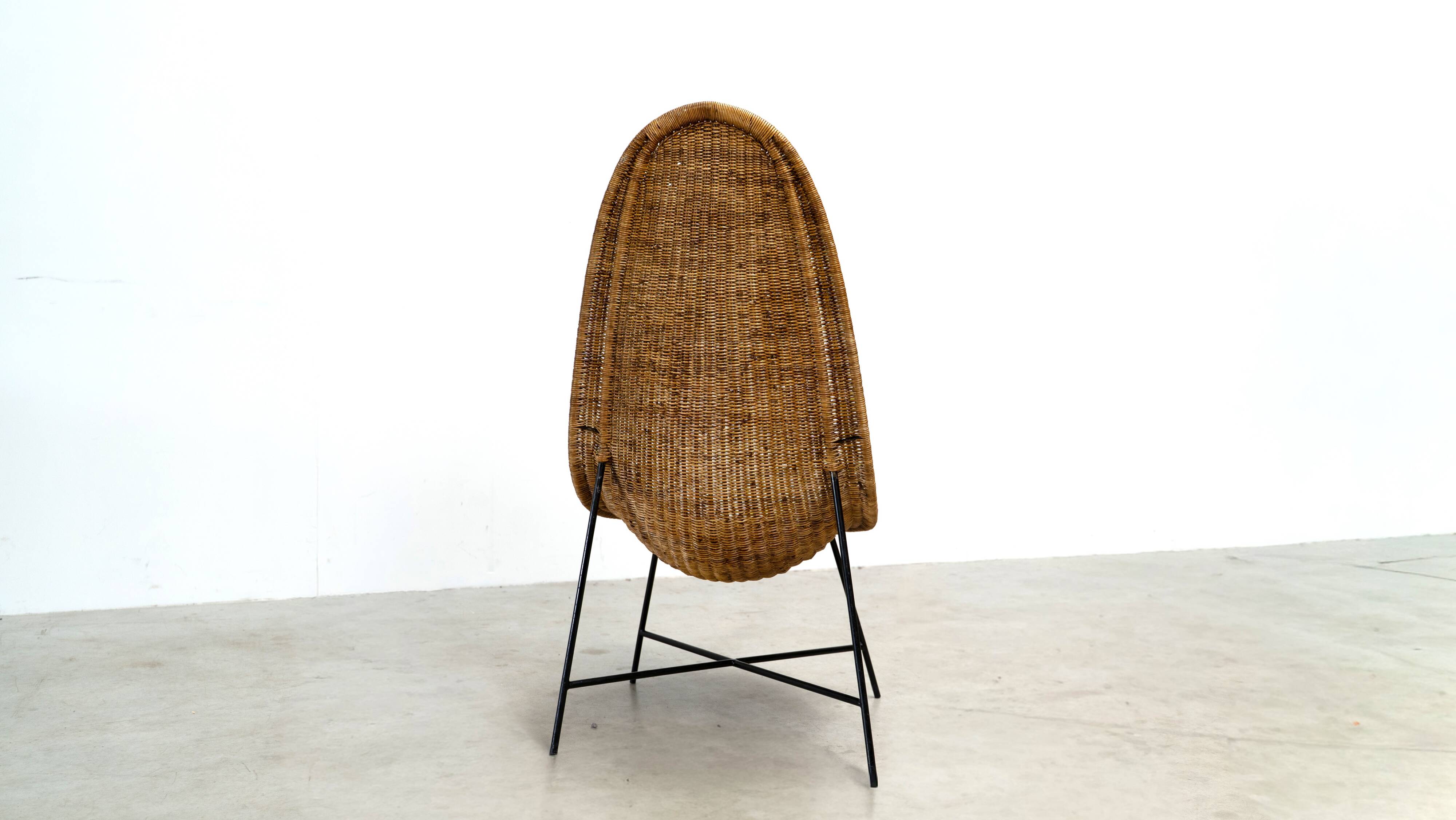 Chaise longue en rotin sculptural italienne