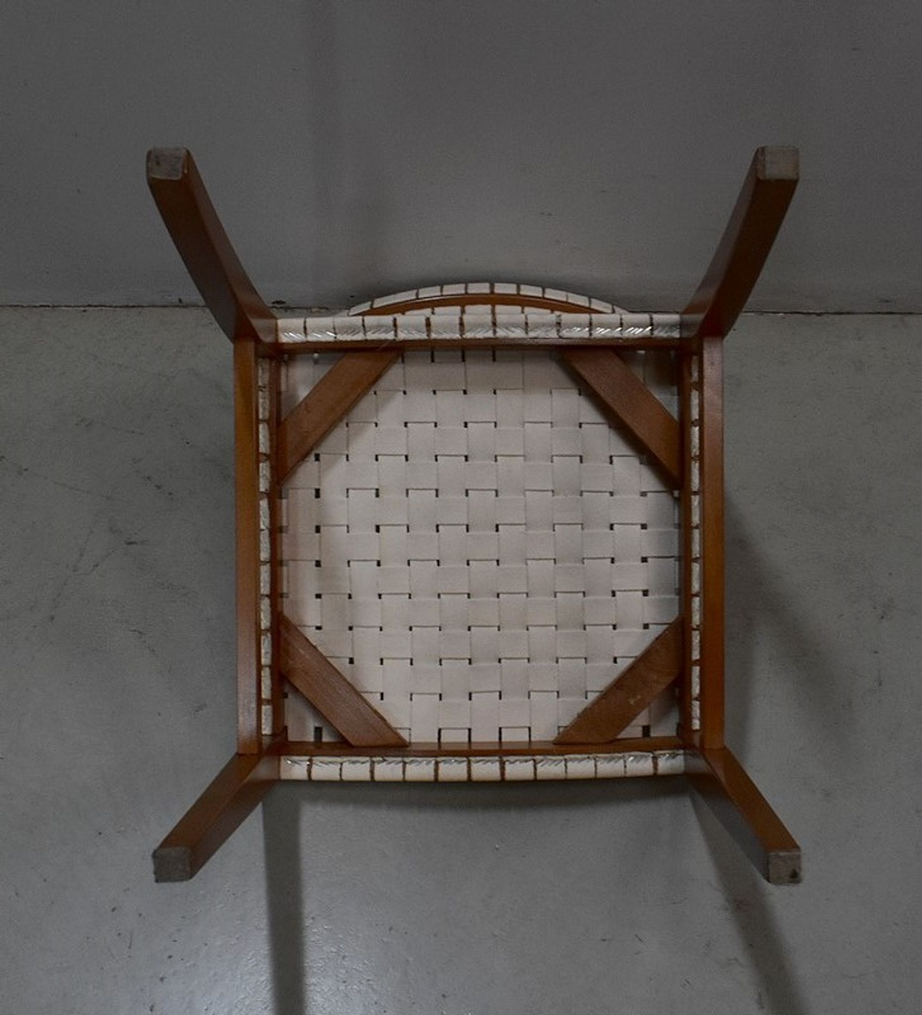 Suite de 6 chaises vintage en hêtre clair fin XXe