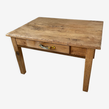 Table basse en bois