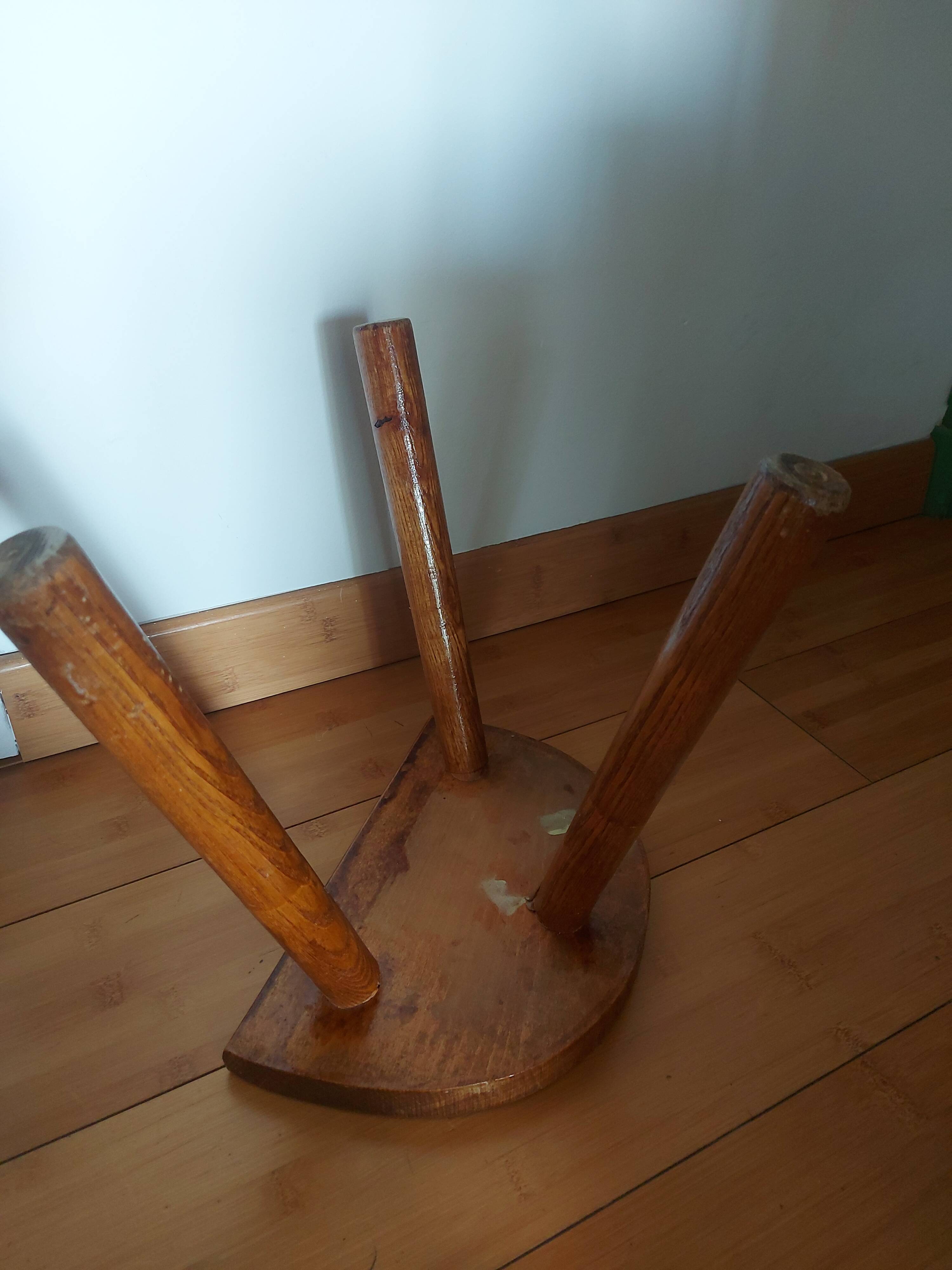 Cowwood stool