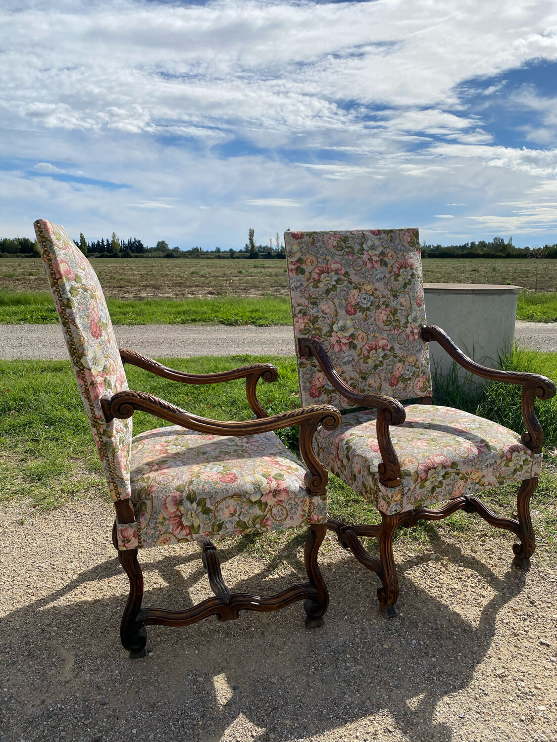 Pair of Louis XIII armchairs