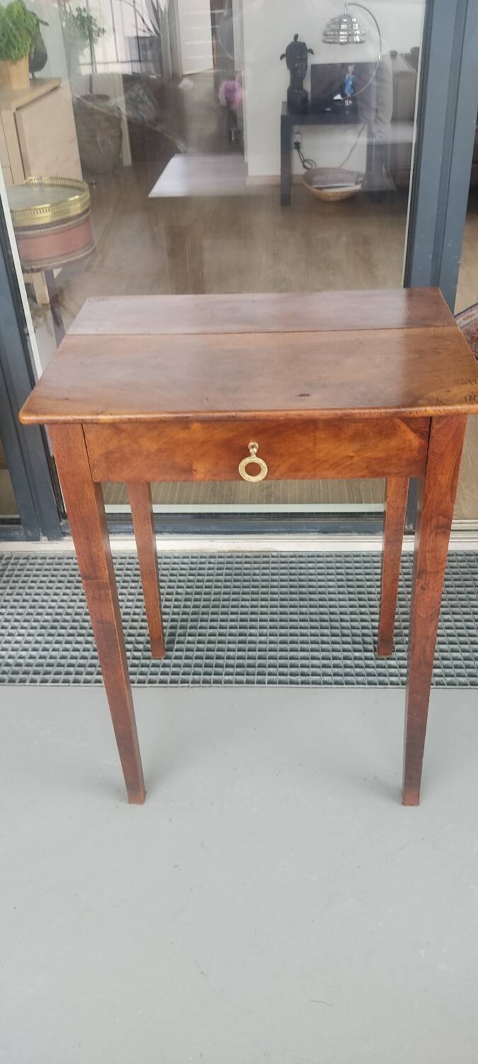 Table d'appoint