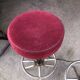 2 bar stools