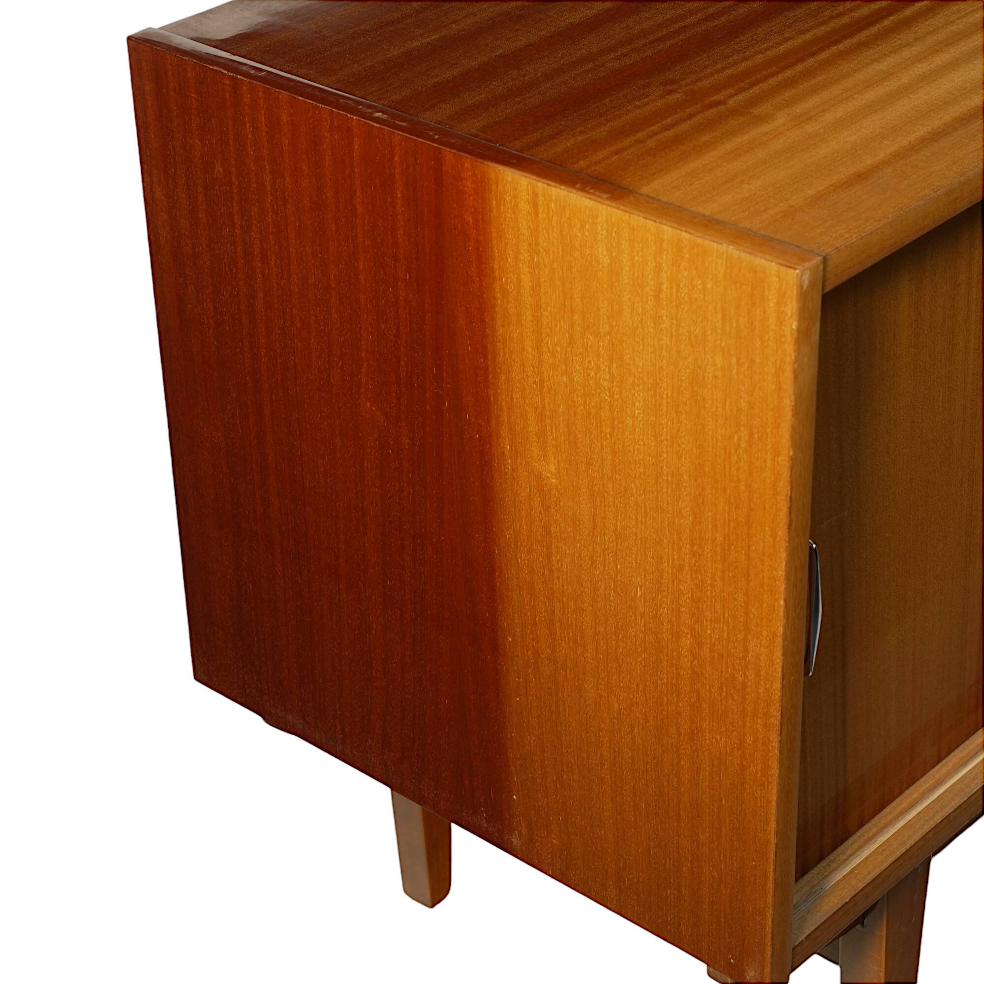 Violetta postmodernist chest of drawers, designed by Lesniewski. 1960