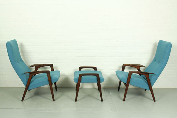 Ensemble de 2 fauteuils avec pouf assorti par Yngve Ekström pour Pastoe, années 1960