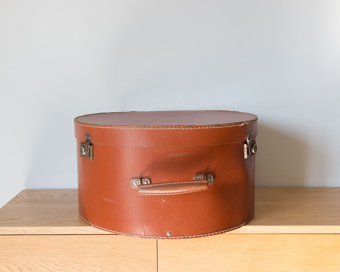 Hat box 44 cm